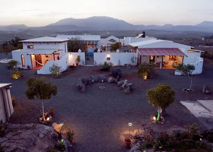 Luna - Eco Retreat Artis Tirma *