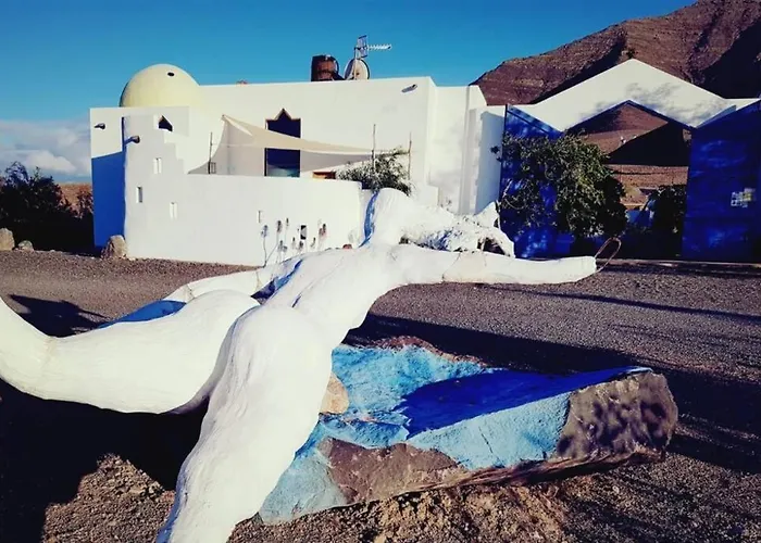 Luna - Eco Retreat Artis Tirma *